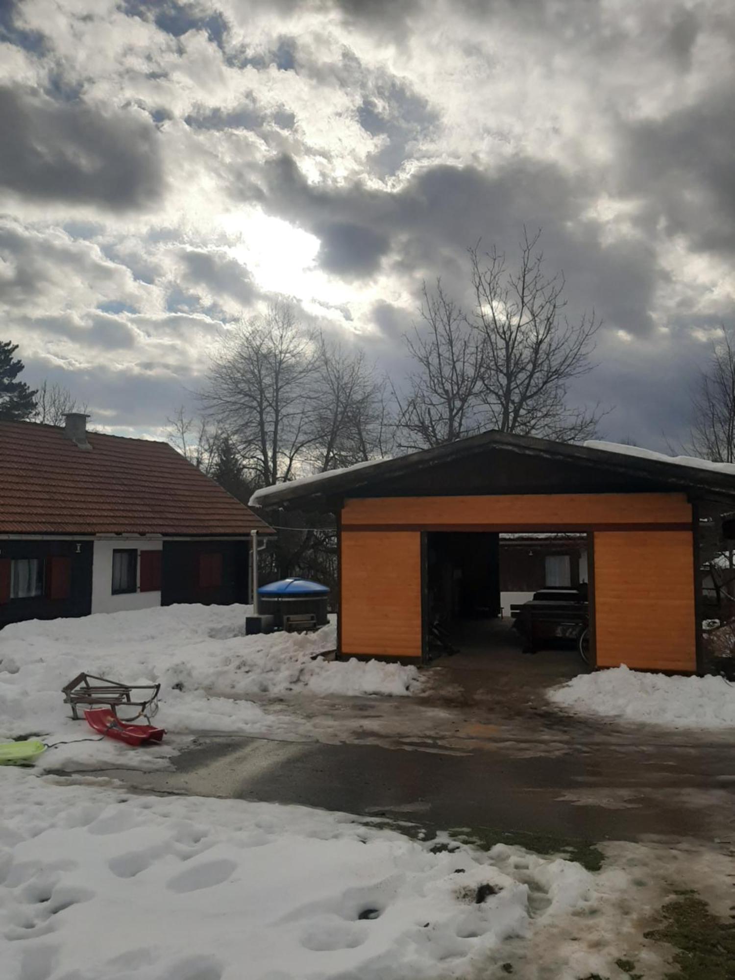 Ranch Farm Stay Rakovica Exterior photo