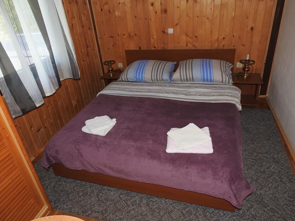 Ranch Farm Stay Rakovica Exterior photo